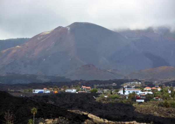 2024-06-10_02_Hardened Black Lava Covered Once-Bucolic Valleys0001.JPG