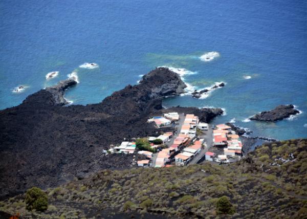 2024-06-10_09_Lava Flows from La Palma Covering New Areas between the Montaña de Todoque and La Laguna During 17-18 November 20210001.JPG