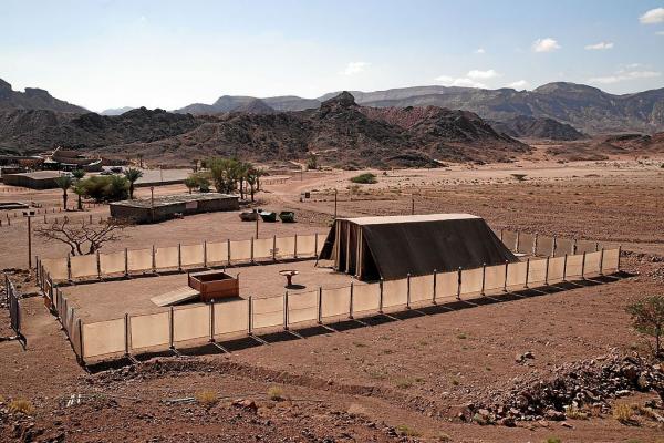 Timna-park-tabernacle-a.jpg