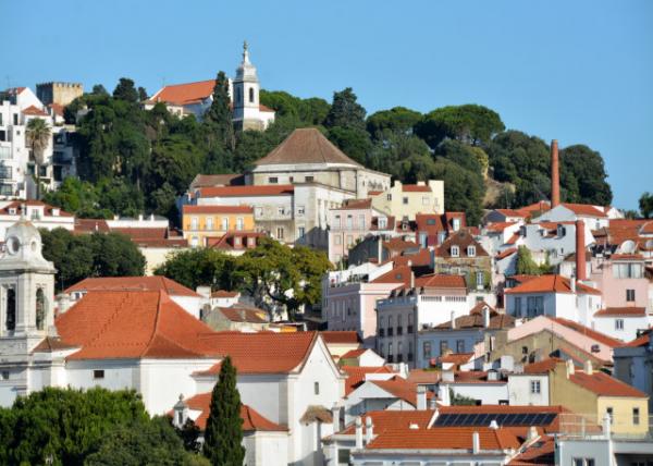 2024-06-13_07_View of Traditional Architecture & Houses on Sao Jorge Hill0001.JPG