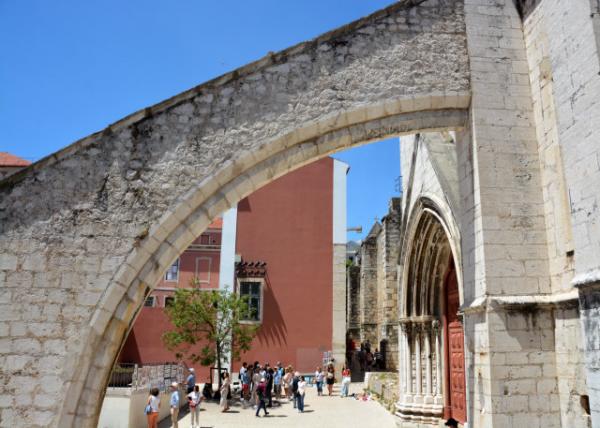 2024-06-13_62_Carmo Convent_Aspect of the Ruined Main Nave0001.JPG