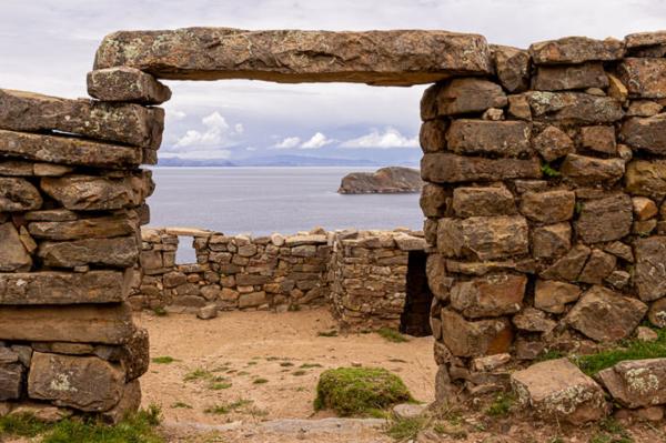 8--Gateway-to Chincana, also known as the Labyrinth.jpg