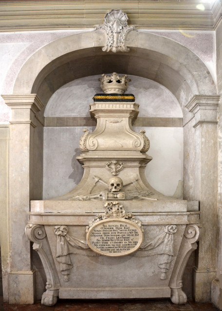 2024-06-13_Detail of the 18th Century Tomb of Dom Antonio @ the Children of Palhava Chapel0001.JPG