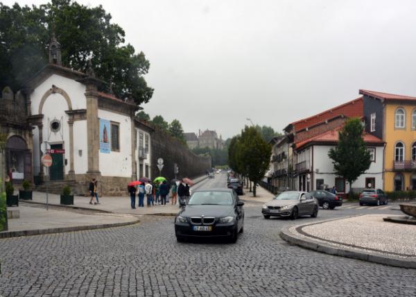 2024-06-14_54_Misericrdia Square Starting a Maze of Alleys Leading to Picturesque Squares Surrounded by Bldgs of the 14th Century0001.JPG