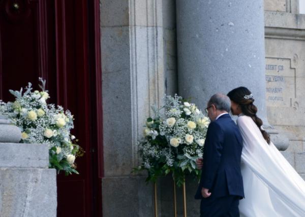 2024-06-14_93_Wedding_Bride w Father0001.JPG