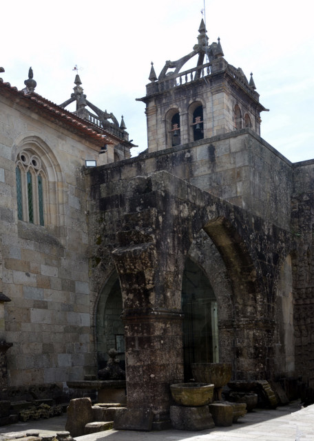 2024-06-14_127_Cloister of Saint Amaro_1st Portuguese Cathedral Erected Several Decades before the Founding of the Country as Part of the Kingdom of León0001.JPG