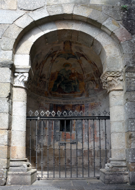 2024-06-14_128_Romanesque Apse w a Painting Representing Our Lady of Loreto on the Vault0001.JPG