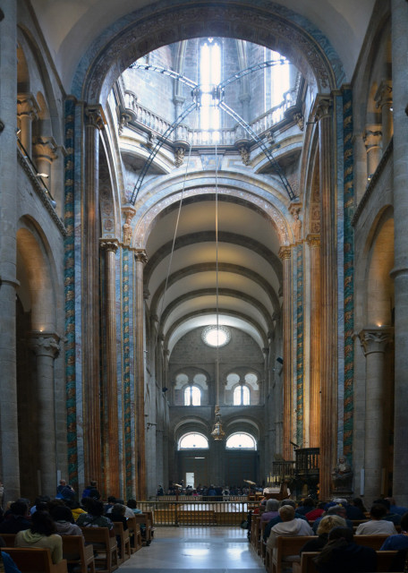 2024-06-15_100_Botafumeiro_ a Famous Thurible Foreground w the Baroque Pillar0001.JPG