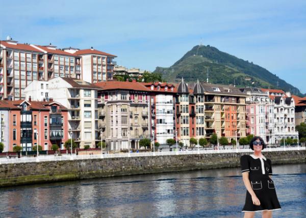 2024-06-16_08_Right Bank of the Estuary of the Nervin in Biscay, Affluent Neighbourhoods, Traditionally the Residential Areas of the Industrial Bourg.JPG