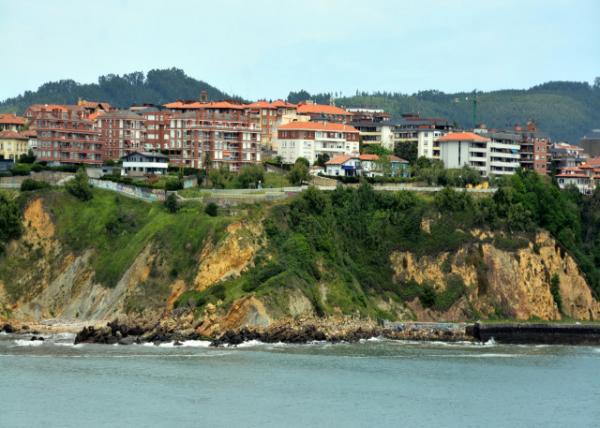 2024-06-16_32_Punta Galea or Promontory Cliffs_  a Cape in Biscay0001.JPG