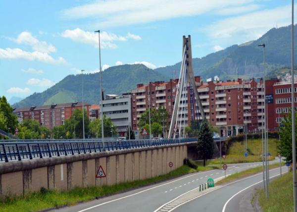 2024-06-16_34_Bridge over a Hwy0001.JPG