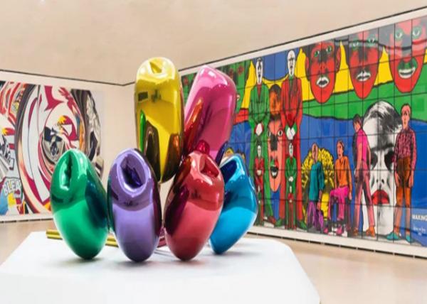 2024-06-16_17_Gilbert & George Waking in Photography & Jeff Koons Tulips in Ultra-Polished Stainless Steel0001.JPG