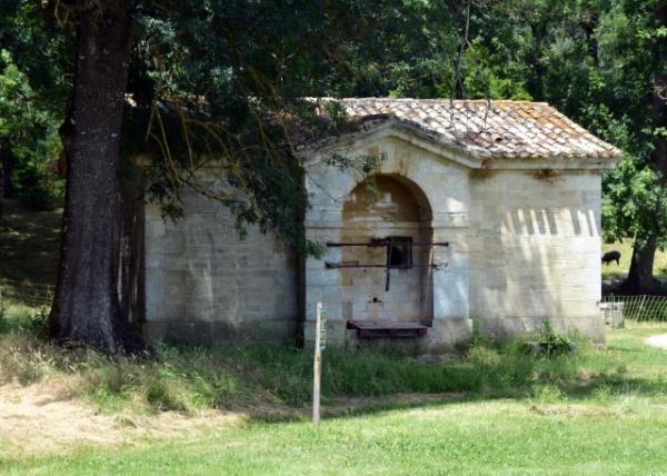 2024-06-17_10_Cistern Used to Stock Rainwater_ alongside One of the Barracks0001.JPG