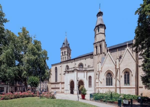 2024-06-17_Basilique Saint-Seurin in Romanesque Built in the 11th Century0001.JPG