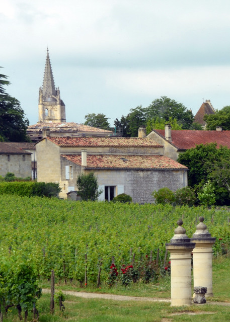 2024-06-18_38_Monolithic Church of Saint-Emilion_ the Underground Church Hewn from Limestone Starting in the 12th Century w a 68-m Bell Tower0001.JPG