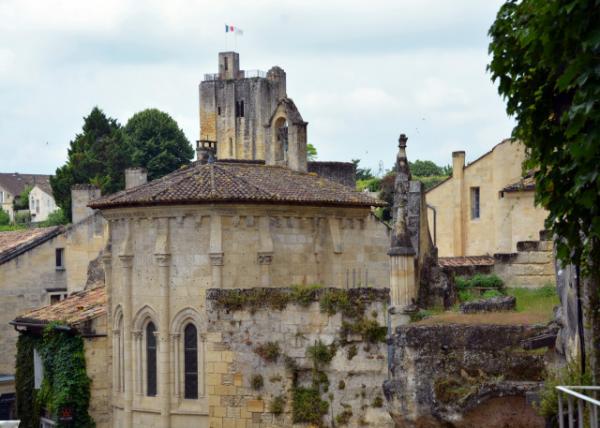 2024-06-18_68_Trinity Chapel in Romanesque & Gothic Art Built in the Early 13th Century0001.JPG