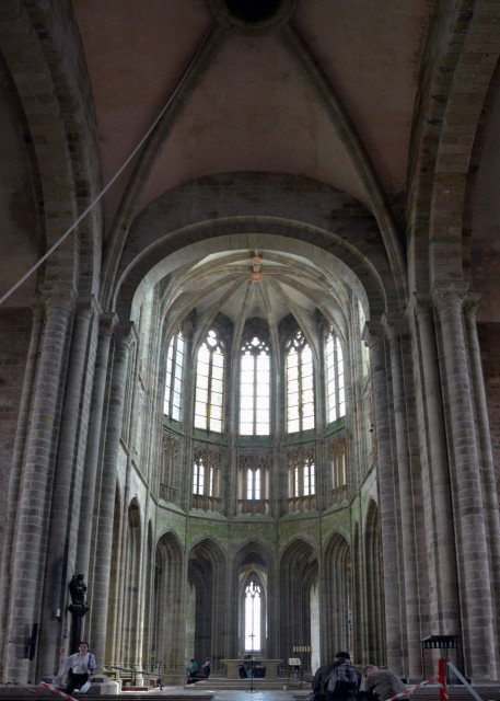 2024-06-20_32_Chancel in Gothic Flamboyant Style between 1446 & 1521 & the Simplicity of the Romanesque Nave Complemented by This Elegant.JPG