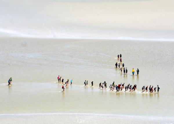 2024-06-20_70_Bay of Mont Saint-Michel Renowned for its Distinctive Hues & expansive Vistas w Treacherous Quicksand_ Especially @ High Tide0001.JPG