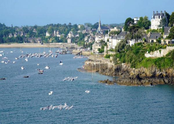 2024-06-20_02_Coastal Scenery along the Coast of Brittany0001.JPG