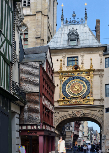 2024-06-21_79_Gros-Horloge in a Renaissance Arch Crossing the Rue du Gros-Horloge-10001.JPG