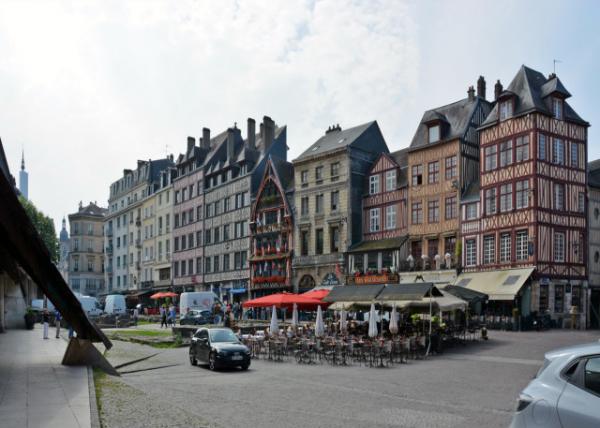 2024-06-21_92_Place du Vieux-March or Old Market Square0001.JPG