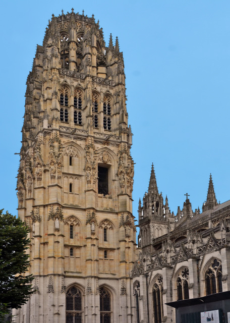 2024-06-21_11_Saint Romaine Tower on June 1_ 1944_ Hit by an Allied Bomb Just before D-Day0001.JPG