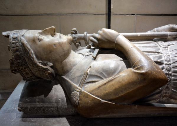 2024-06-21_30_Tomb w the Heart of Richard the Lionheart Died in 11990001.JPG