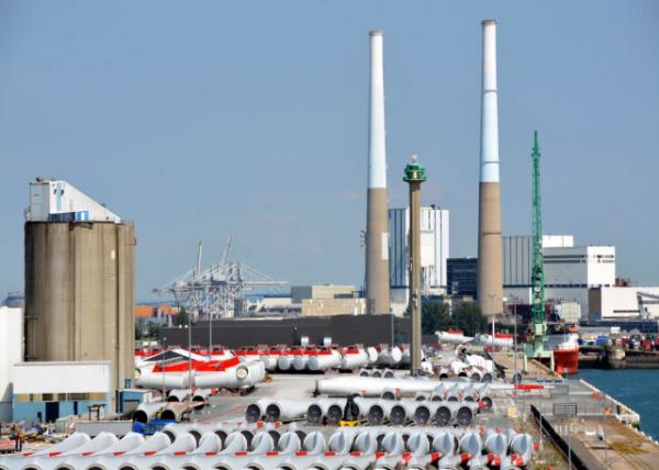 2024-06-21_05_EDF Thermal Power Plant Siemens Gamesa Renewable Energy SGRE Production Site for Wind Turbines, Shipment of Rotora Blades, Turbines.JPG