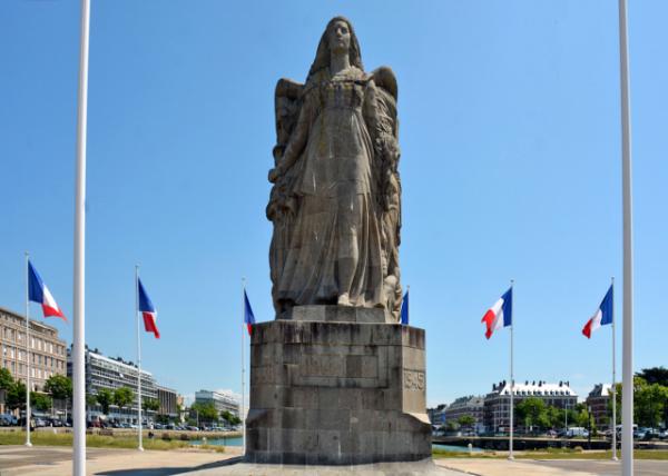 2024-06-21_23_Memorial to the Victims of WWII Shellings0001.JPG