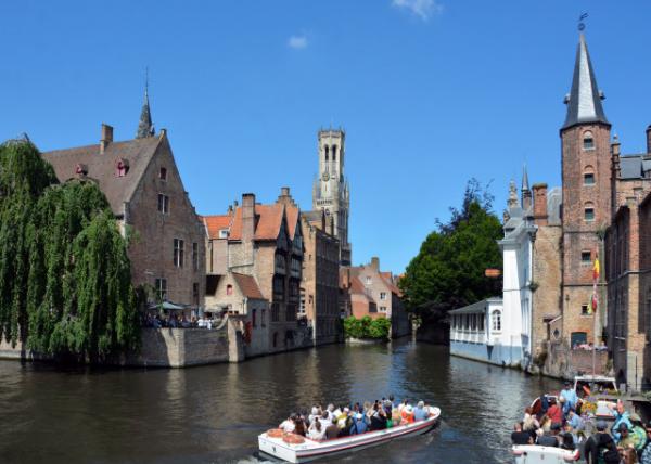 2024-06-23_78_Quay of the Rosary between the Dijver & Groenerei Canals_  the Most Photographed Point0001.JPG