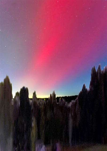 2024-10-10_Aurora Borealis w Solar Storm Hitting Earth_ Producing Colorful Light across Northern Hemisphere0001.JPG