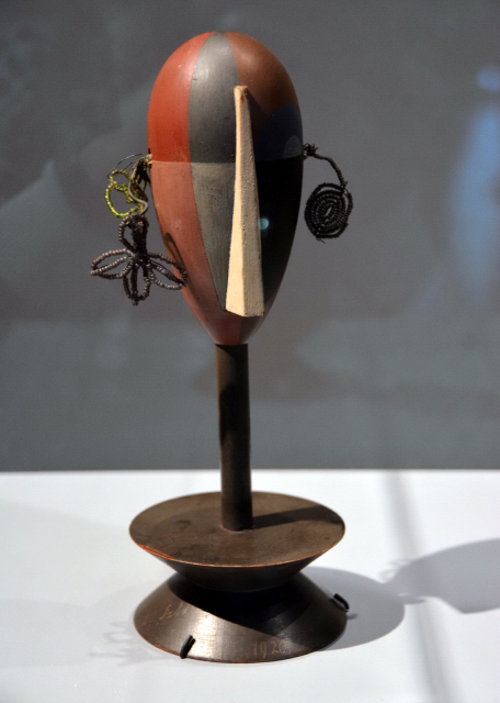 2024-10-19_180_Sophie Taeuber-Arp Head 1920 Oil on Wood w Glass Beads on Wire0001.JPG