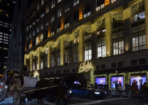 2024-12-14_14_Saks Entrance @ the Base of 623 Fifth Avenue on 50th Street0001.JPG