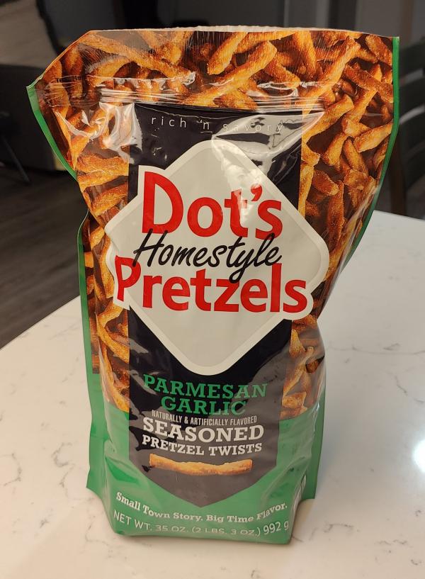 3 Dots Homestyle Pretzels.jpg