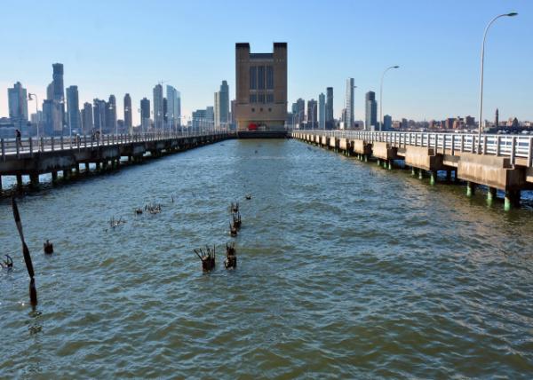 2025-02-22_29_Holland Tunnel Ventilation Tower0001.JPG