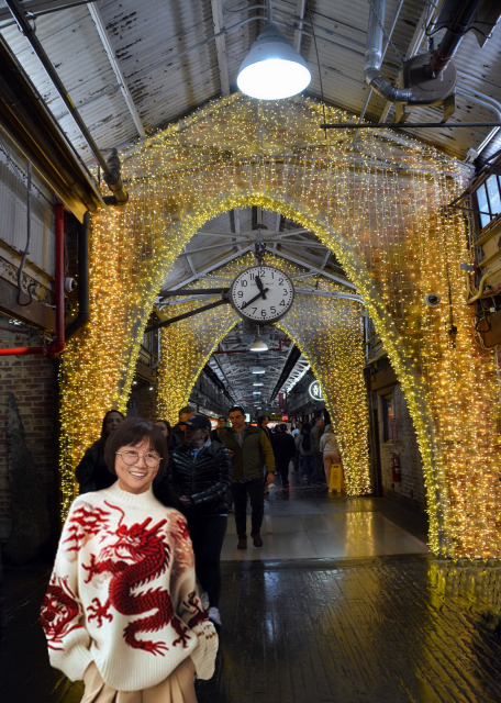 2025-03-15_28_Step out of the NYC Chill and into the Warmth of the Chelsea Market Arch_ Glowing w over 18_000 LED Twinkle Lights in the Pretty_ Whimsical Scene-10001.JPG