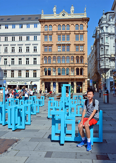 2017-07-09_Graben_Chairs0001.JPG