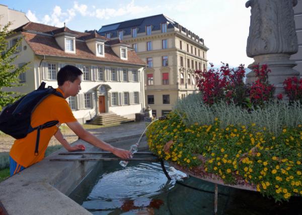 2017-08-23_Hofkirche Fountain_the Cleanest Drinking Water from the Mtns ͢ȪɾɽȪˮ-20001.JPG