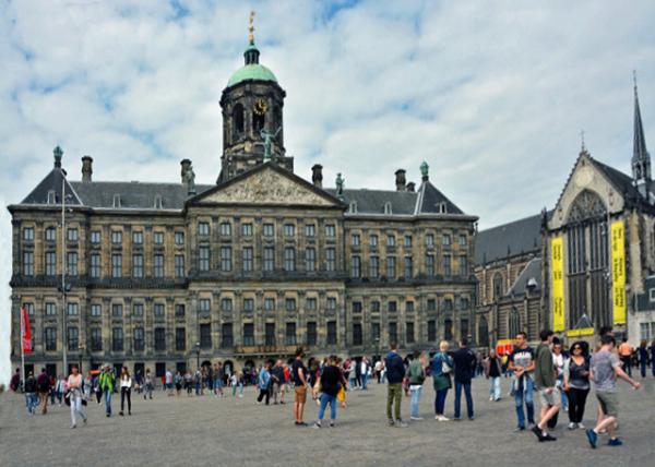 2017-08-14_Dam Square ˮӹ㳡-20001.JPG