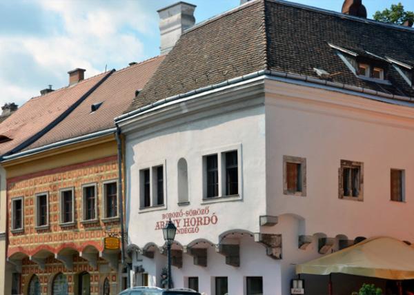 2017-07-11_Bldg_Gold Barrel Ͱ0001.JPG