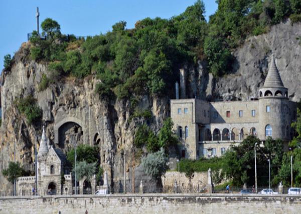 2017-07-11_Gellrt Hill_Habsburg Citadella & Plos Kolostor ˹Ҫ뱦޵Ժ-10001.JPG