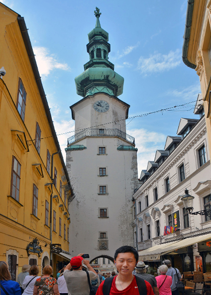 2017-07-10_St. Michael's Gate Viewed from Michalsk Street-30001.jpg