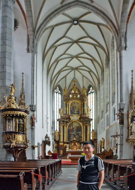 2017-07-07_St. Vitus Church_Main Altar0001.JPG