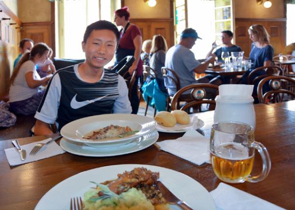 2017-07-07_Restaurant Svejk_Larded Rabbit Leg w Garlic Served w Mashed Potatoes w Goats & Larded Rabbit Leg w French Mustard Sauce Served w Toasted Baguette0001.jpg