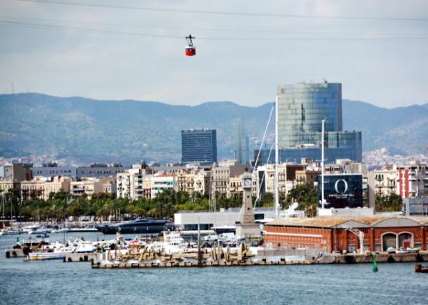 2018-07-22_Torre del Rellotge Barceloneta0001.JPG