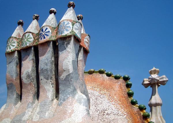 2018-07-22_Casa Batllo_Chimneys0001.JPG