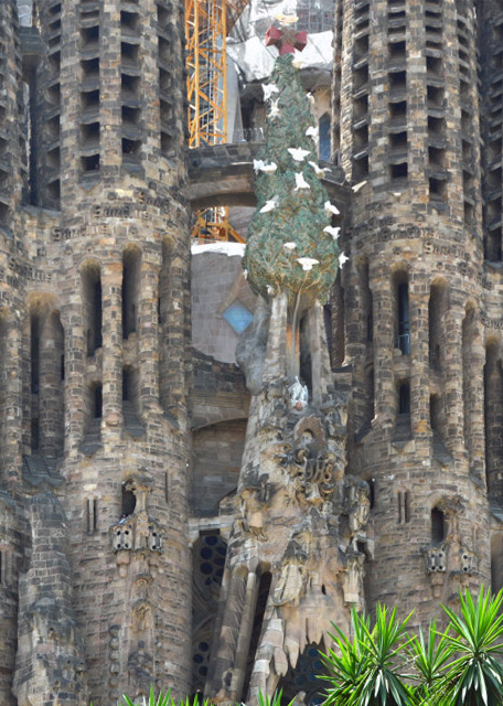 2018-07-22_Sagrada Famlia_Nativity Façade-20001.JPG