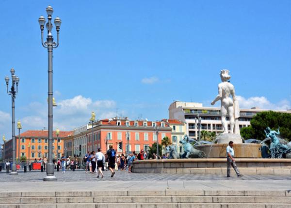 2018-07-20_Nice_Avenue Jean Mdecin ѷ0001.JPG