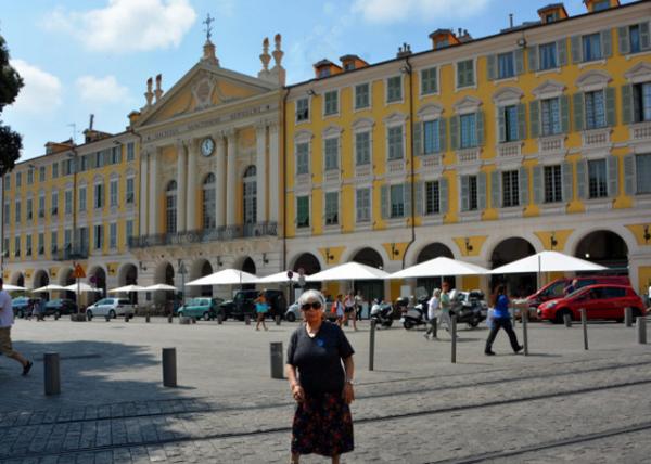 2018-07-20_Nice_Chapel of the Holy Sepulcher_Facade-10001.JPG