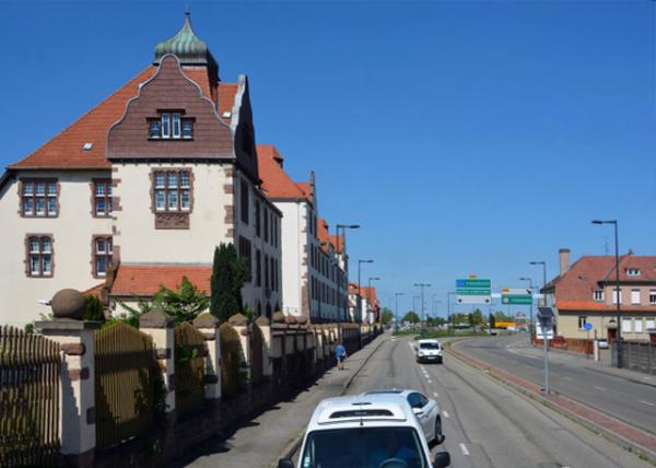 2017-08-22_Bldg_Outskirt -10001.JPG